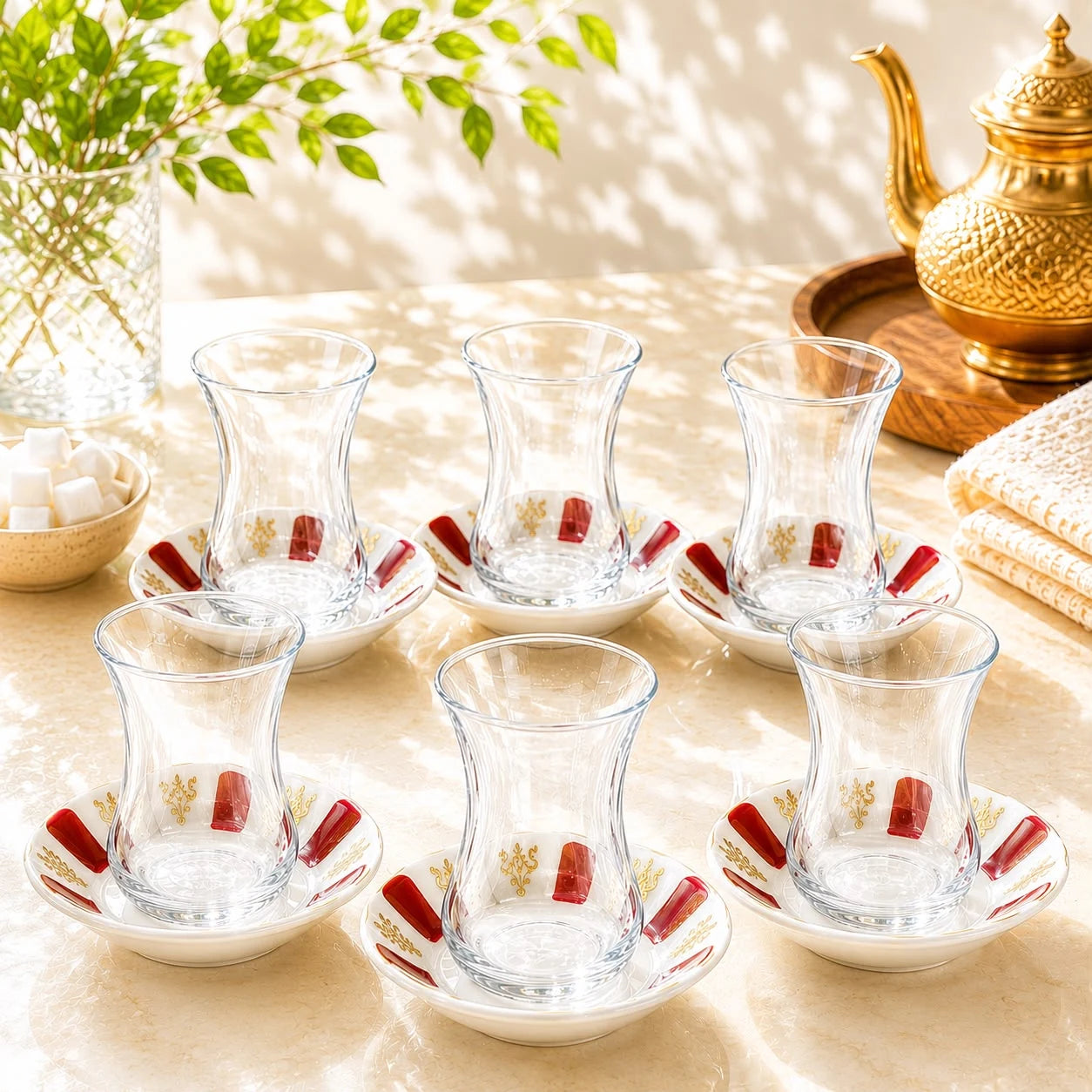 Juego de té Imperial; Juego de té Imperial con detalles visibles que realzan su presencia en la mesa o el hogar