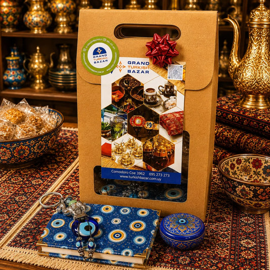 Box 9 – Set de Amuletos Turcos: Un set lleno de tradición y simbolismo, ideal para regalar y llevar consigo un toque de la cultura turca.